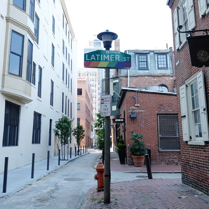 Philadelphia Gayborhood - Best Free Places to Go in Philadelphia Pennsylvania - Everything from Historic Sites to Brewery Tours // Local Adventurer