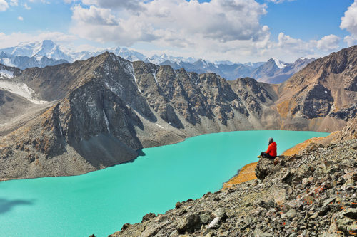 How to Hike to Boz Uchuk Lakes Kyrgyzstan