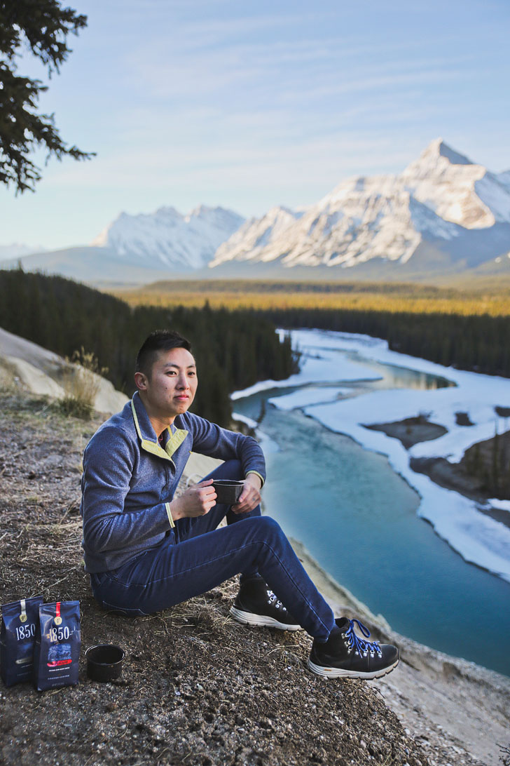 Goats and Glaciers, Jasper National Park, Alberta Canada. Click through to see more photos from Jasper and our Ice Climbing 101 Guide // Local Adventurer #jasper #alberta