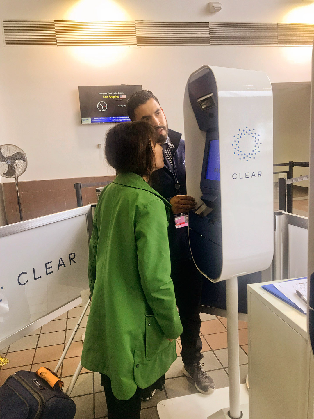 Thinking about getting Clear? Save this pin and click through to see our guide on how to breeze through airport security like a boss the differences between Clearme vs TSA Precheck, how and where to apply for TSA Precheck and Clear, cost, and more // Local Adventurer #clear #airport #traveltips #localadventurer #travel #travelpro #travelblogger