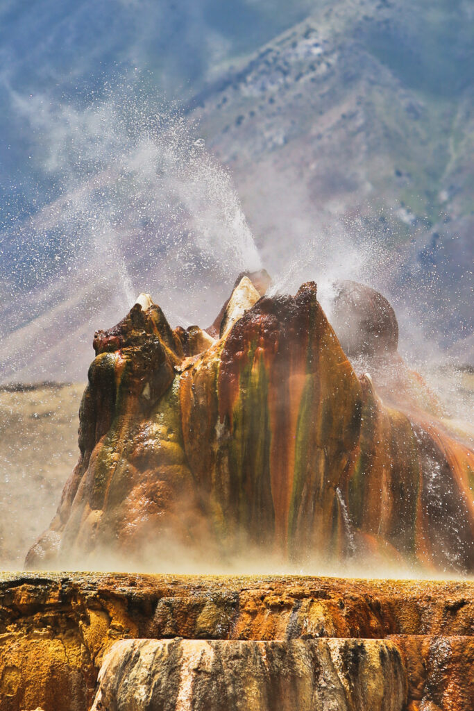 Heading to the fly geyser in the black rock desert in Nevada? Save this pin and click through to see the ultimate guide to the Fly Geyser. Find out the best time to visit, what to pack, how to book a the fly geyser tour, and photography tips. It's a spectacular natural wonder that you should absolutely visit. // Local Adventurer #localadventurer #travelnevada #dfmi #nevada #flygeyser #blackrockdesert #desert