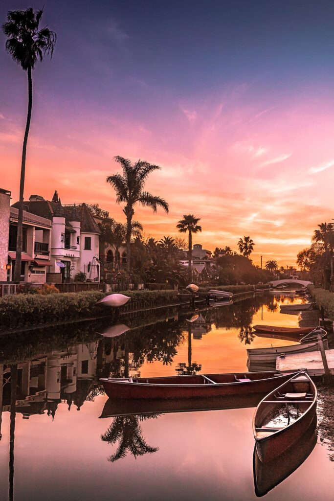 best photo spots in la venice canals