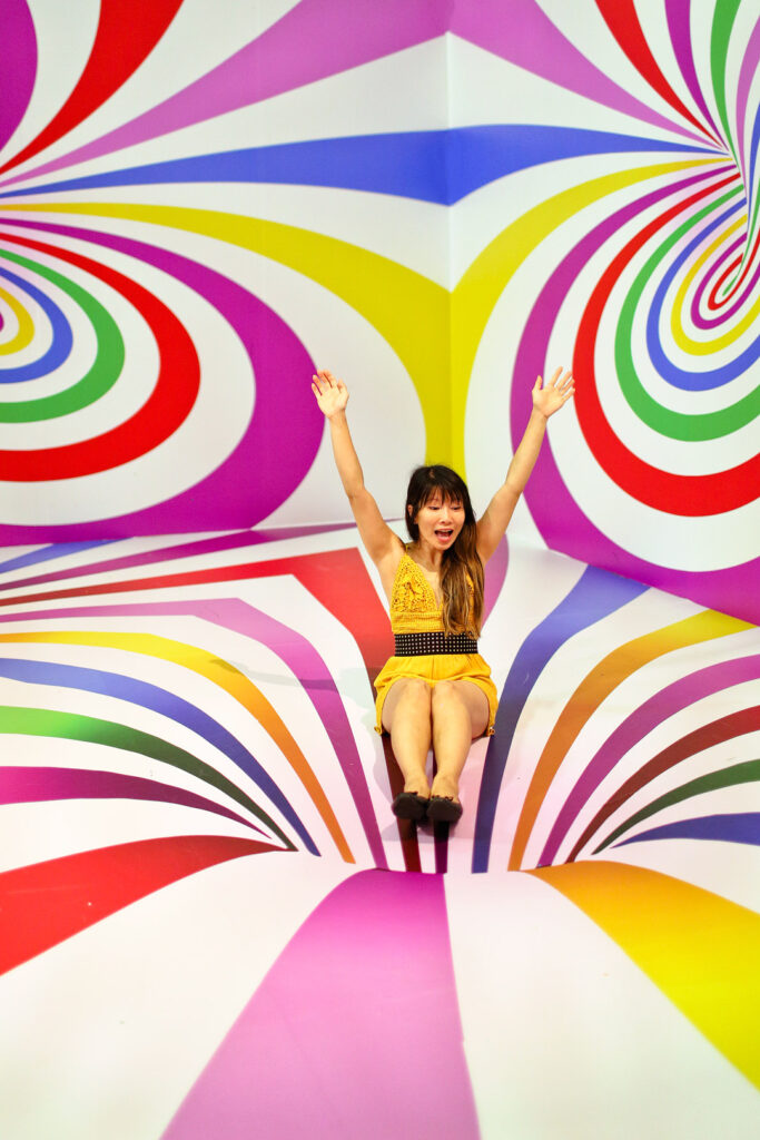 Candytopia NYC - a candy pop up in Midtown + Your Guide to the most current NYC Pop Up Museums and Events // Local Adventurer #nyc #newyork #newyorkcity #usa #travel #instagram #photography #popup #candytopia #candy