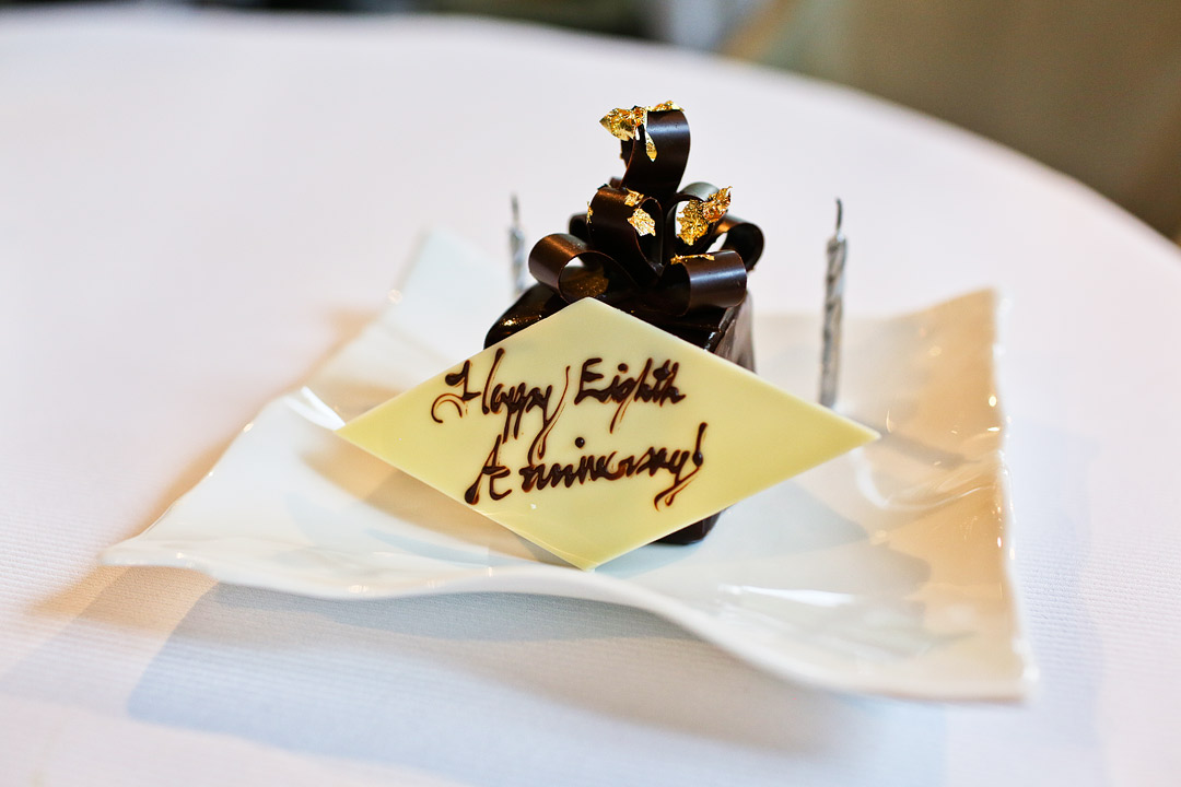 Modern and Traditional Anniversary Gifts by Year | AllFreeDIYWeddings.com