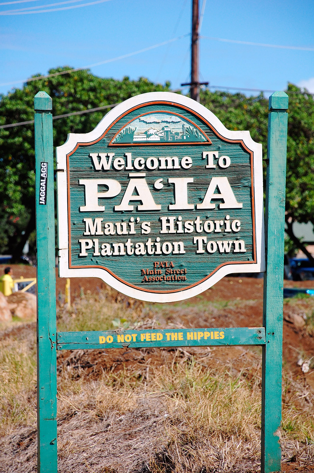 Paia Town in Maui Hawaii + 19 Incredible Road to Hana Stops You Shouldn't Miss