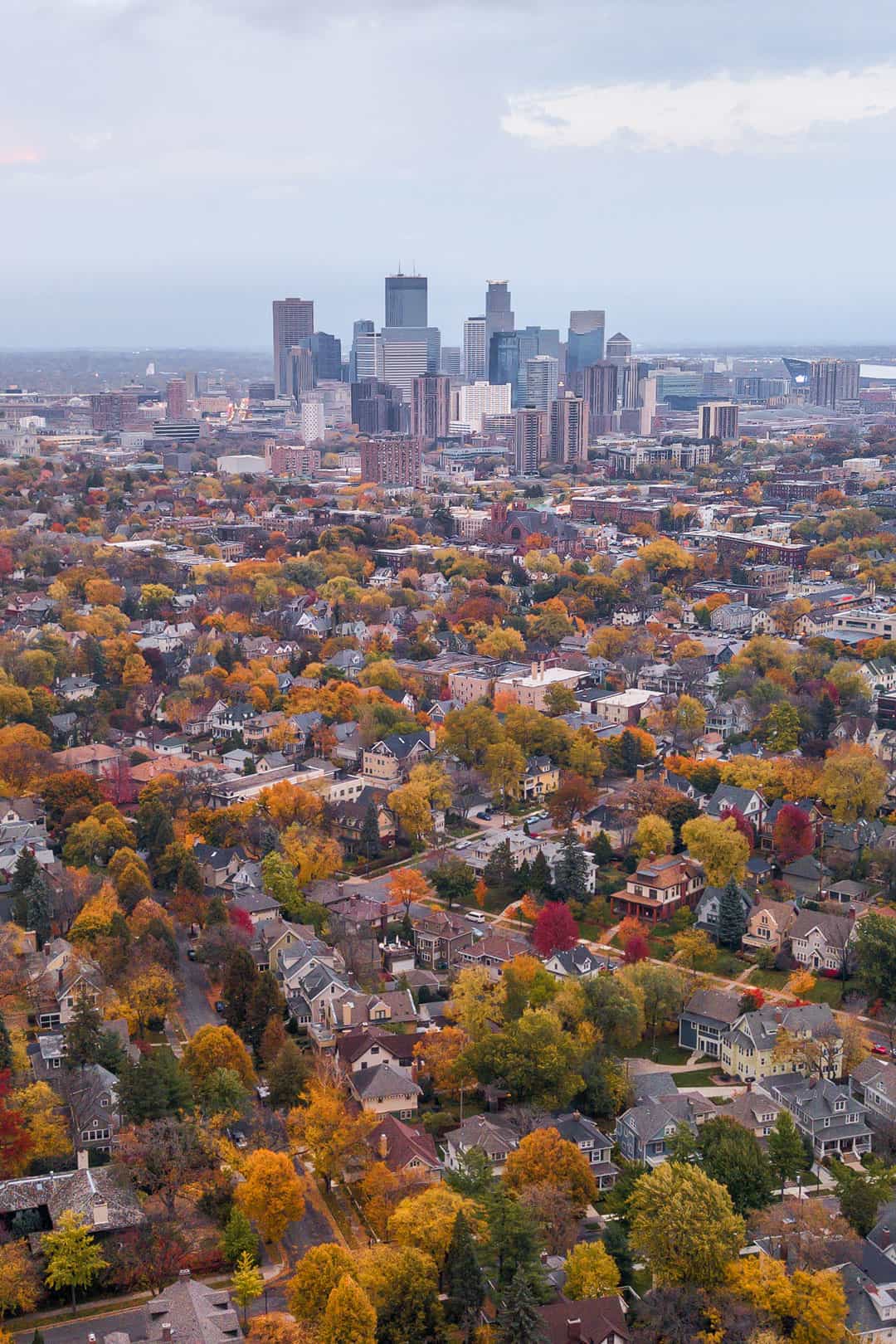 minneapolis fall colors + 17 best fall vacations in us