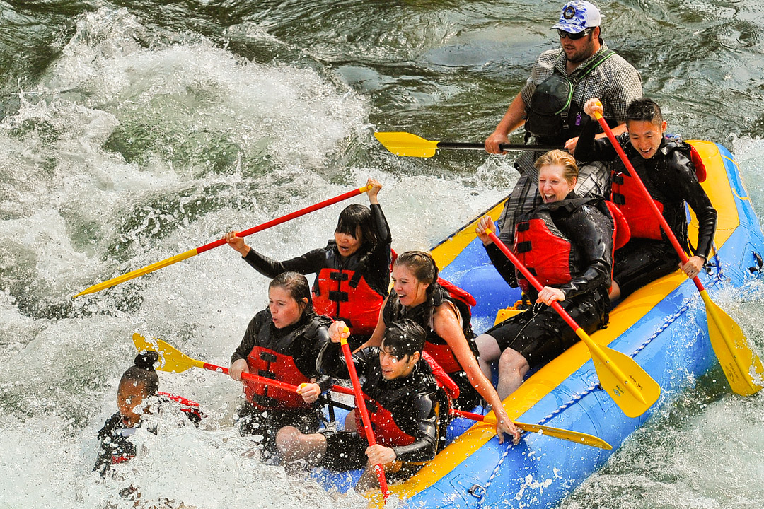 Snake River White Water Rafting + 11 Epic Things to Do in Jackson Hole Wyoming // Local Adventurer