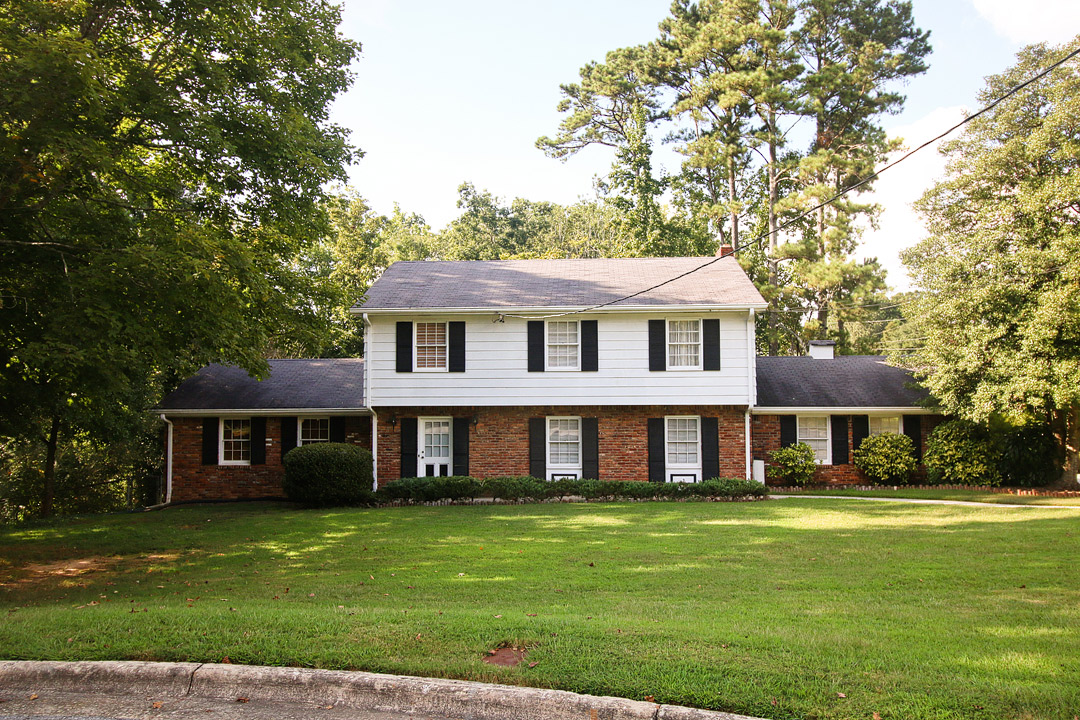 visited the filming locations today ! (also saw dustin's house, hawkins  lab, and barb's house which aren't pictured) : r/StrangerThings