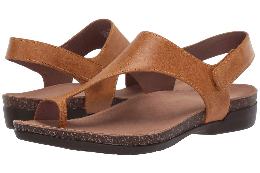 Dansko Reece + Your Guide to the Most Comfortable Sandals for Travel