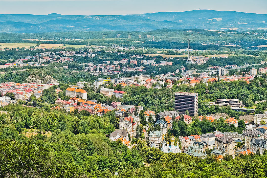 Prague to Karlovy Vary