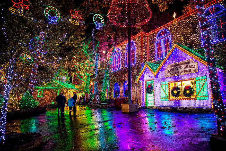 17 Best Places to Spend Christmas in USA This Year » Local Adventurer