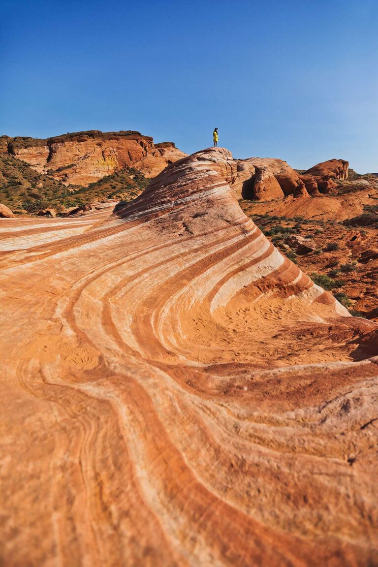 How to Hike the Fire Wave Valley of Fire State Park » Local Adventurer