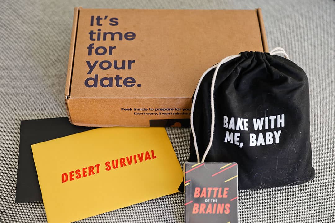 Happily Date Box