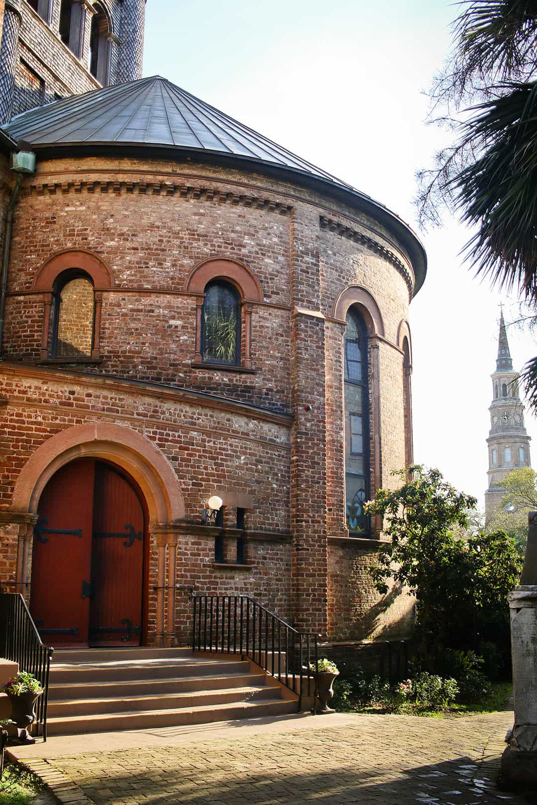 Circular Church Graveyard + 25 Best Free Things to Do in Charleston SC