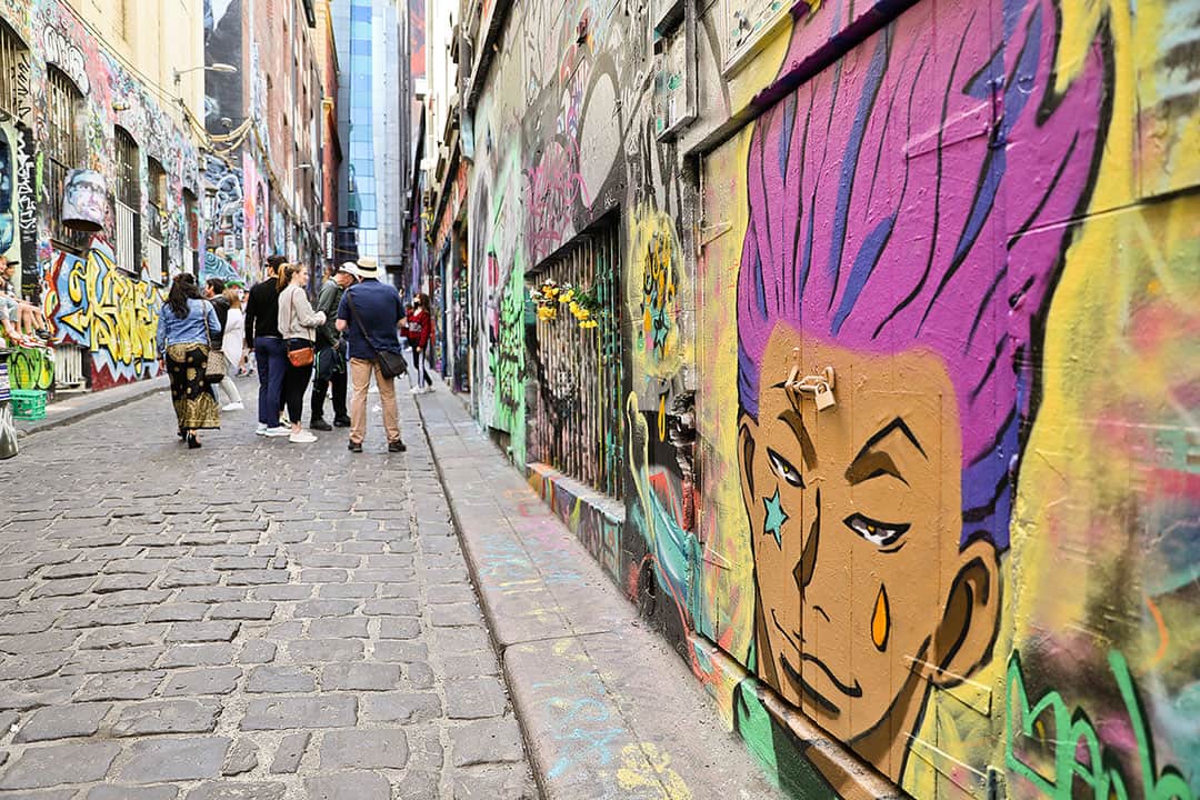 Hosier Lane + 25 Amazing Things to Do in Melbourne Australia