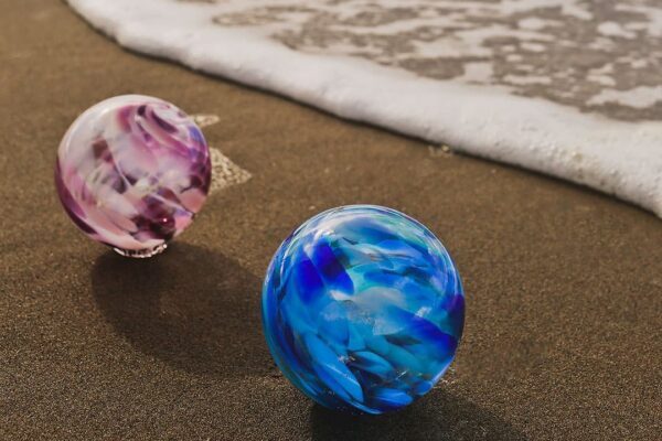 How To Treasure Hunt For The Famous Lincoln City Glass Floats