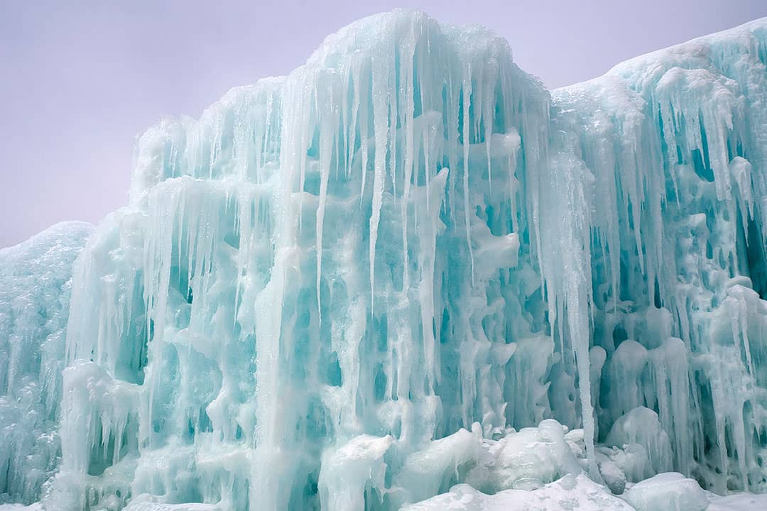ice castles lake geneva