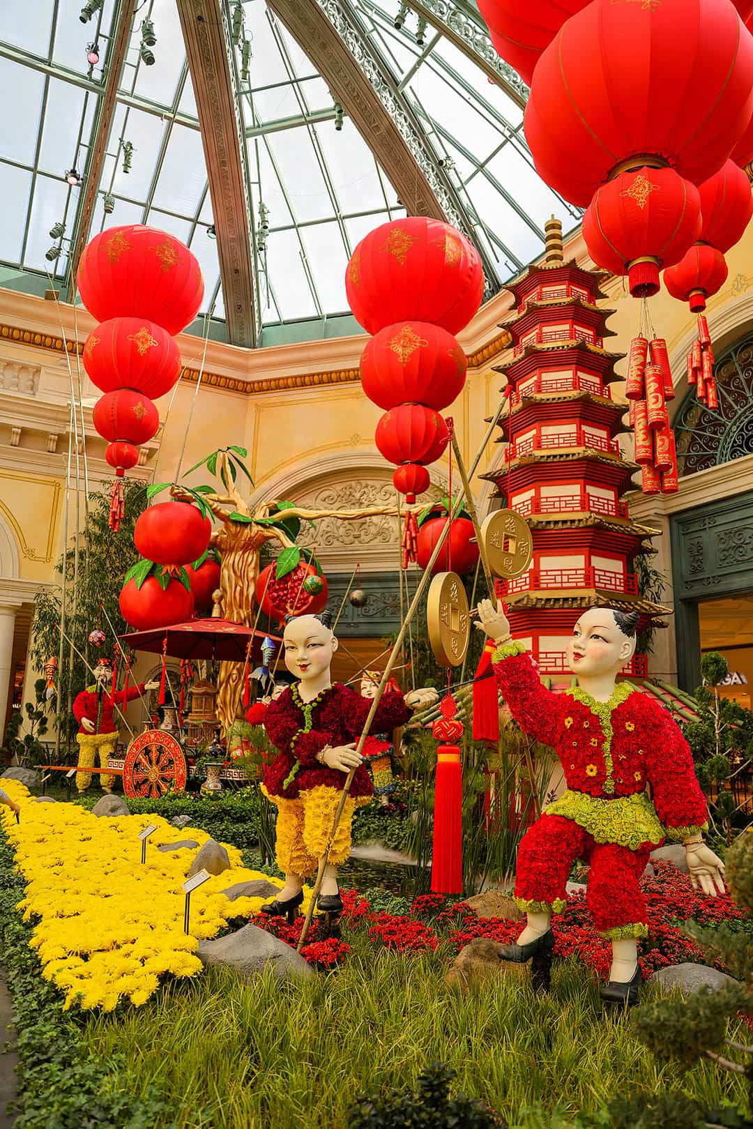 Bellagio Gardens 2023 Chinese New Year Display! 🧧✨ #bellagiogardens #