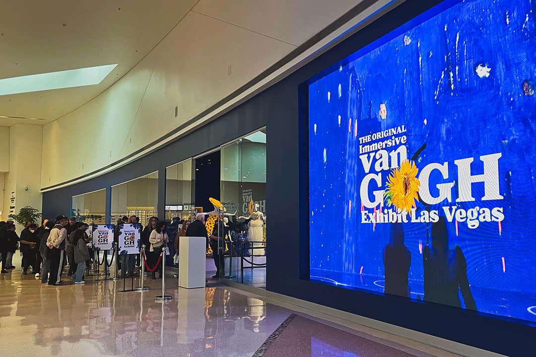 immersive van gogh exhibit las vegas