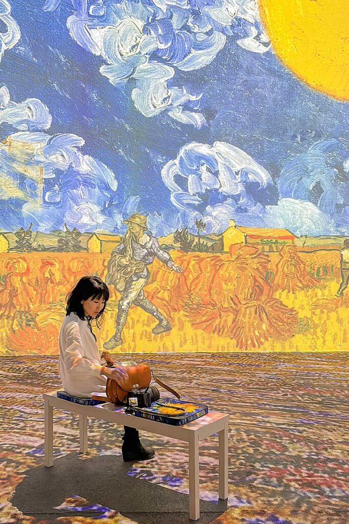 van gogh museum las vegas