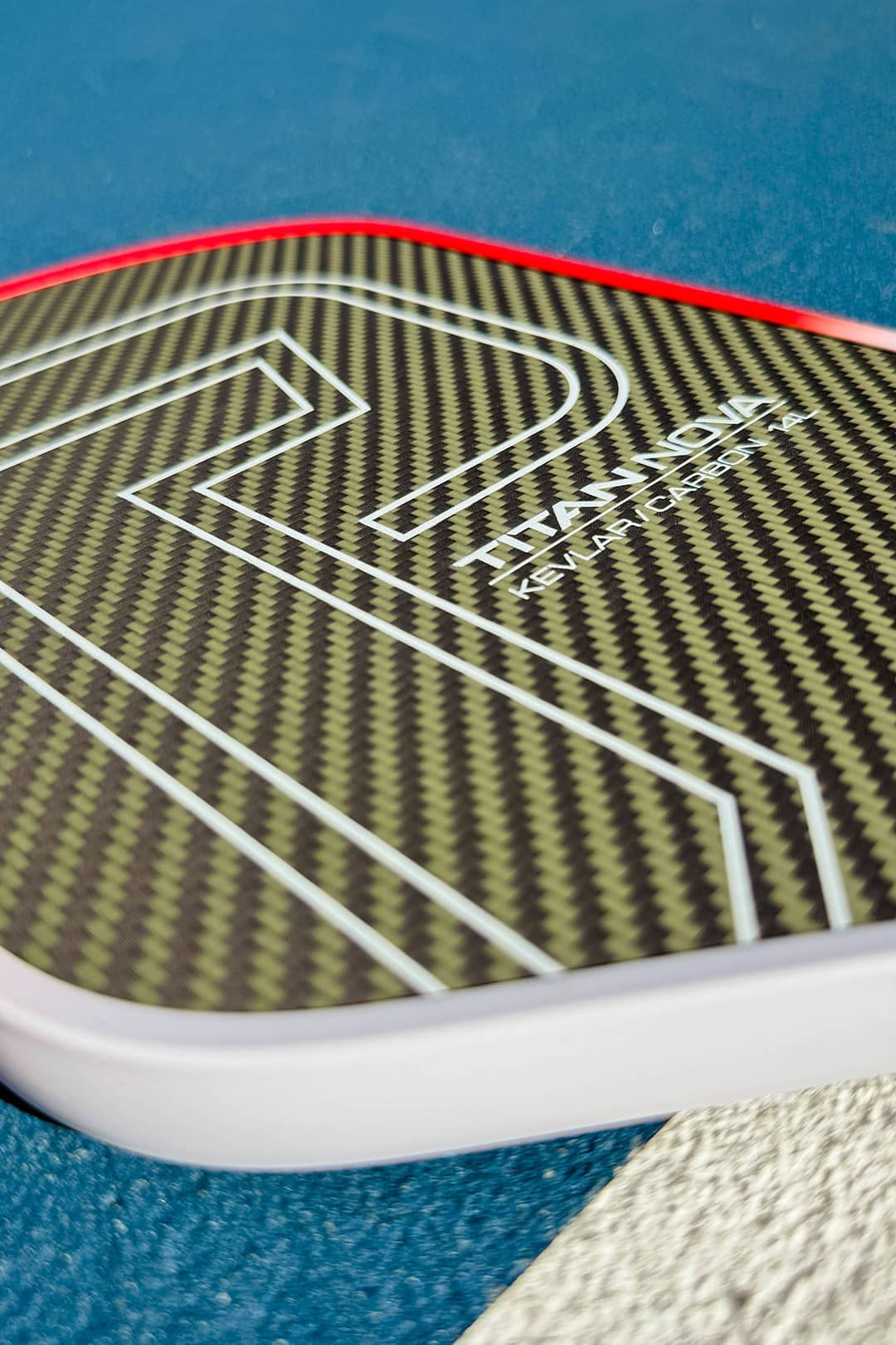 Titan Nova Kevlar Carbon Pickleball Paddle 14L