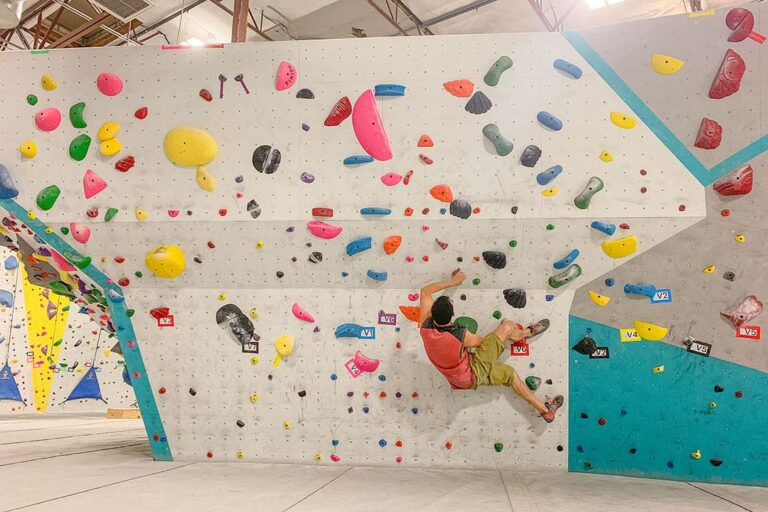 Your Guide to the Best Las Vegas Climbing Gyms » Local Adventurer