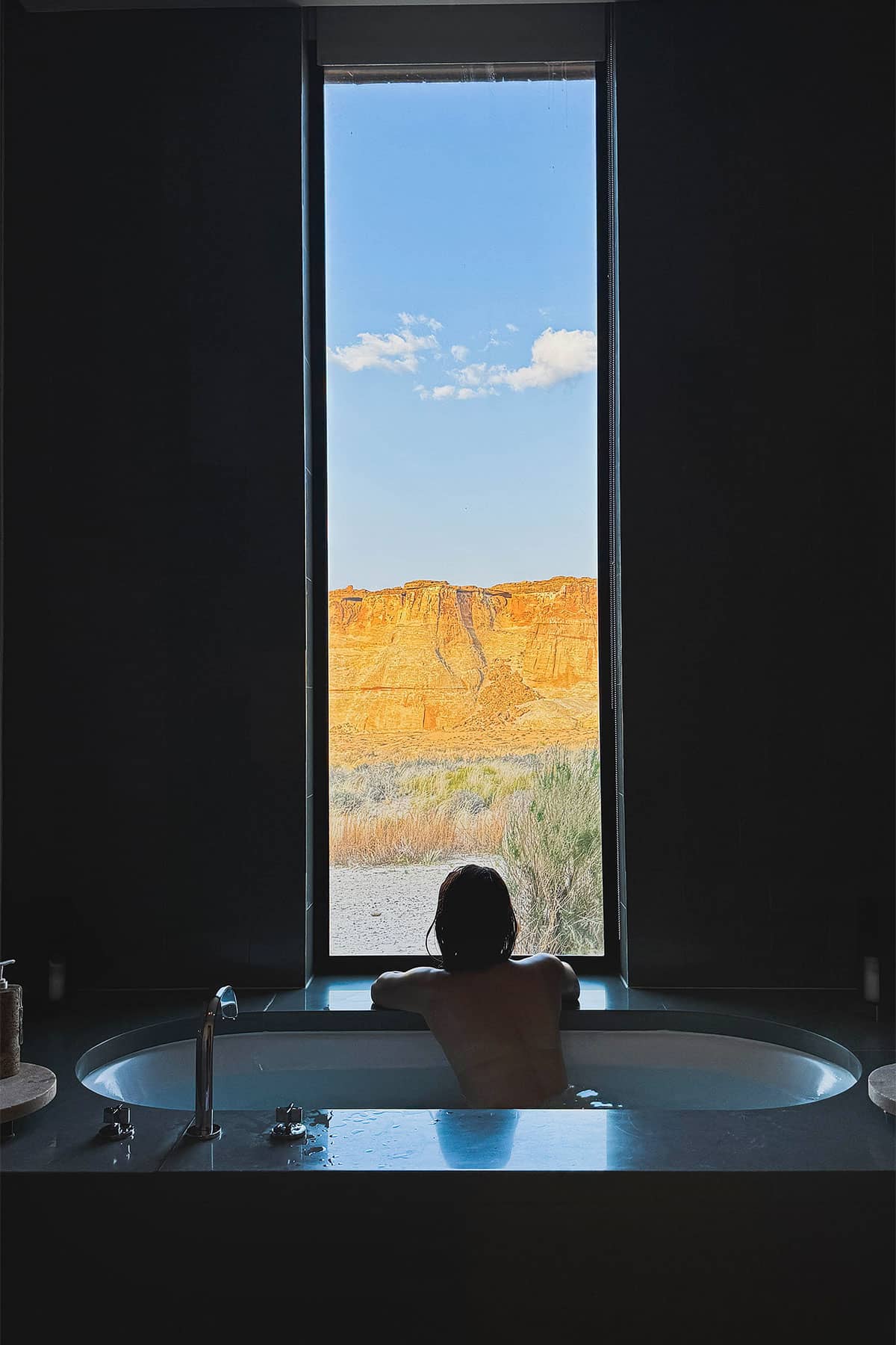 amangiri bathroom