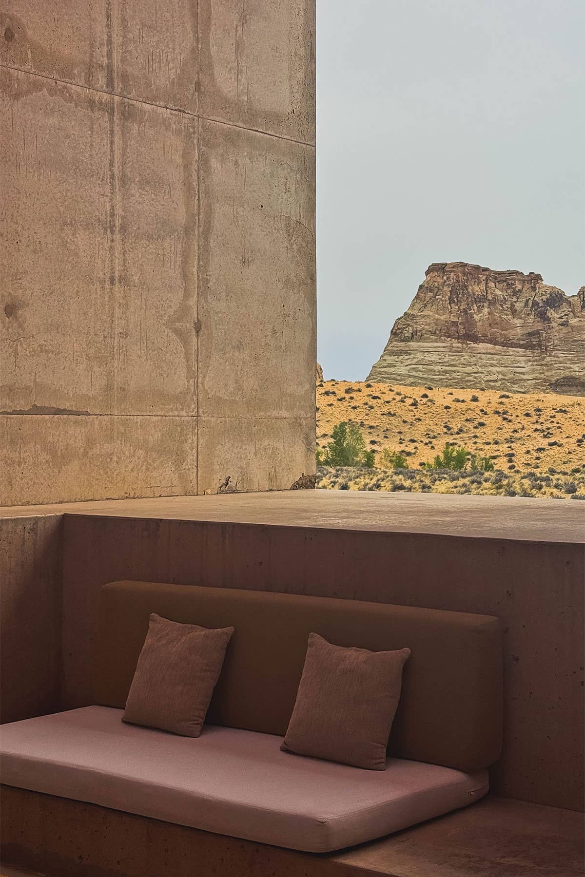 amangiri lobby
