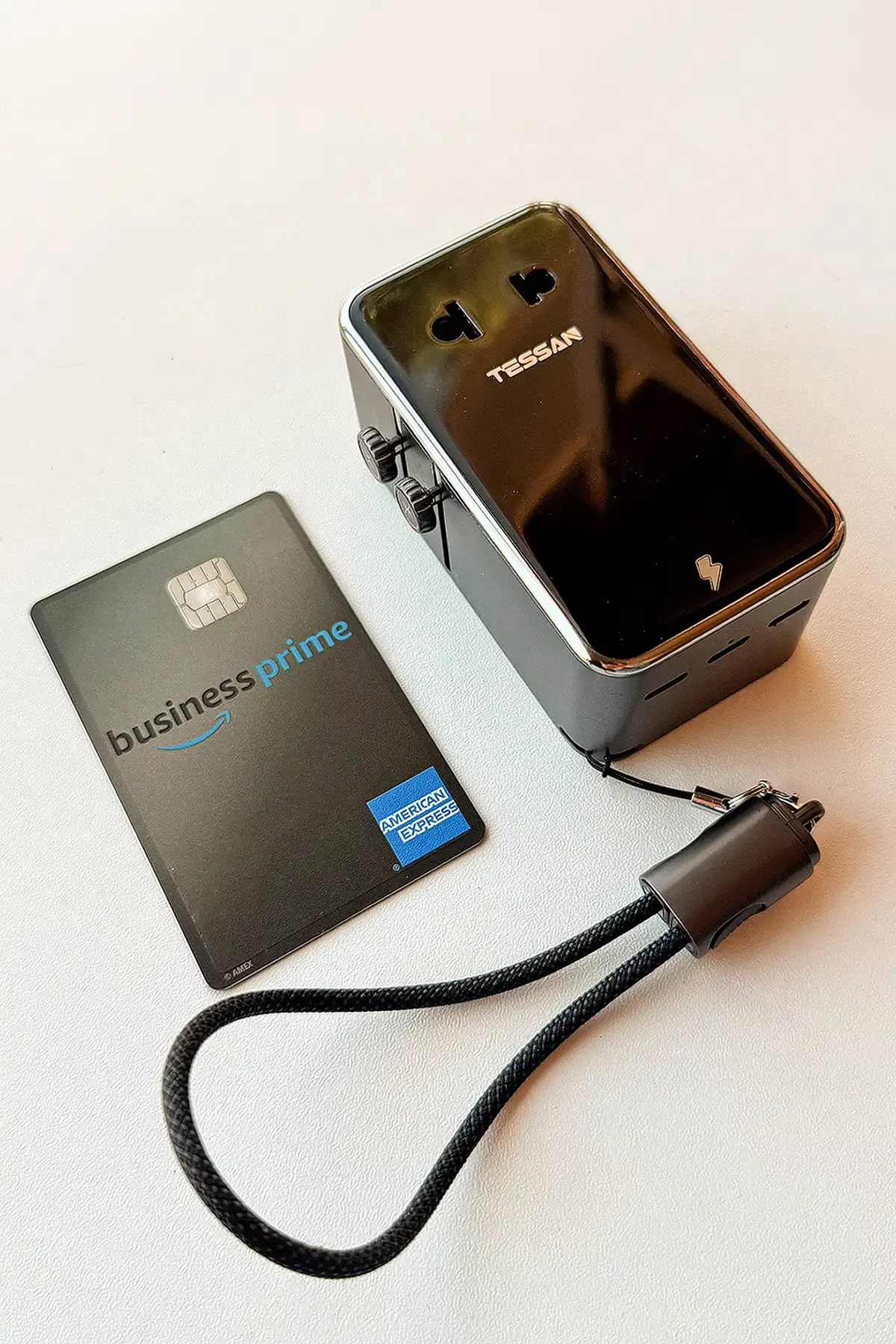 Travel Adapter Tessan