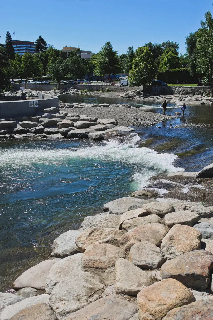 riverwalk district
